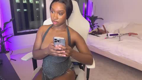 Fantasy Black Girl online show from 01/26/25, 05:13