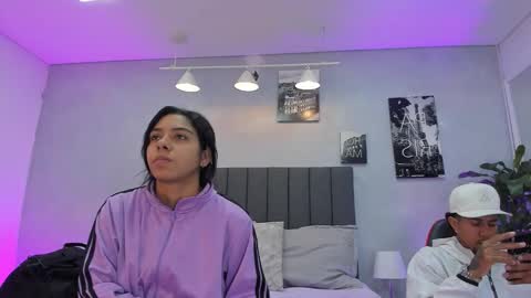 Violet and Myers online show from 10/24/25, 11:17