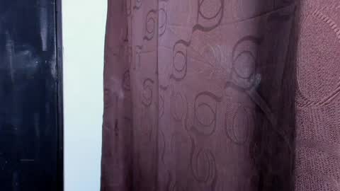 Violet and Myers online show from 04/06/26, 07:59