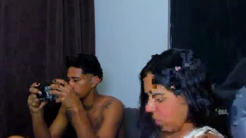 Violet and Myers online show from 04/13/26, 07:41