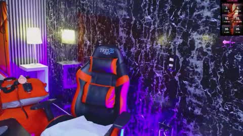 Violet online show from 03/19/26, 03:27