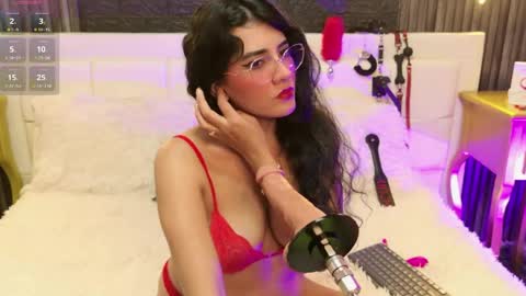 Snapshot of violet_bdsm chatting on 06/04/26, 12:33 Violet online show from 06/04/26, 12:33