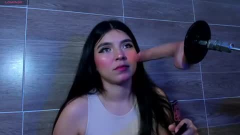 Violet Fiore online show from 07/23/26, 05:55