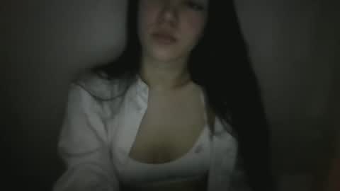 violet_moon999 online show from 03/19/26, 09:30