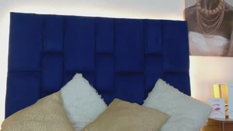 Snapshot of violet_queen2 chatting on 05/15/26, 06:48 Mary online show from 05/15/26, 06:48