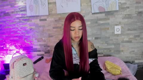 Snapshot of violet_spencer chatting on 12/11/24, 09:34 Violeta online show from 12/11/24, 09:34