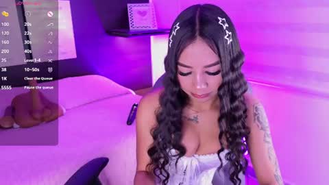 Violeta online show from 06/13/26, 01:58