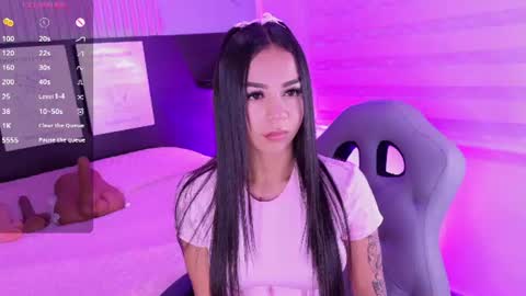 Violeta online show from 06/17/26, 01:41