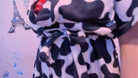 Violeta online show from 04/21/26, 02:51