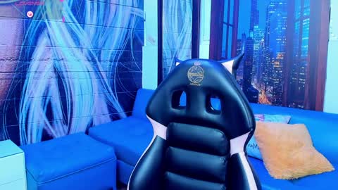     online show from 02/02/25, 12:09