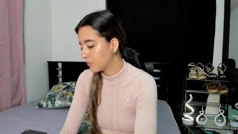 Snapshot of violeta_gracee chatting on 06/03/26, 10:37 violeta_gracee online show from 06/03/26, 10:37