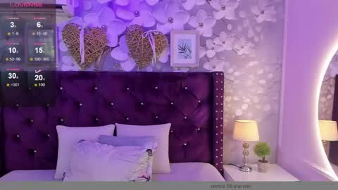 Snapshot of violeta_medina chatting on 05/28/26, 02:53 violeta_medina online show from 05/28/26, 02:53