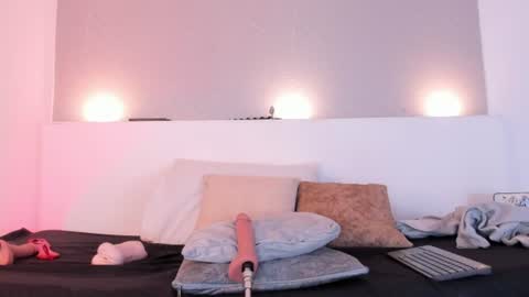 Snapshot of violeta_queen11 chatting on 07/06/26, 03:14 Violeta online show from 07/06/26, 03:14
