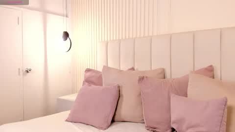 Violeta Rodriguez online show from 03/16/26, 06:12