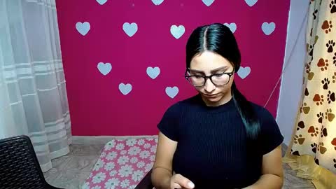 violeta_rouses online show from 04/15/26, 07:43