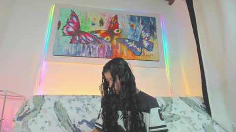 Snapshot of violeta_sofia_16 chatting on 04/26/26, 03:59 violeta sofia 16 online show from 04/26/26, 03:59