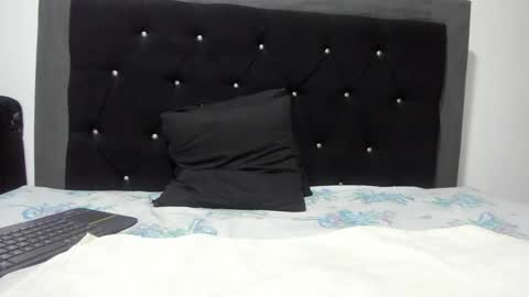 VioletaDums online show from 03/04/25, 05:53