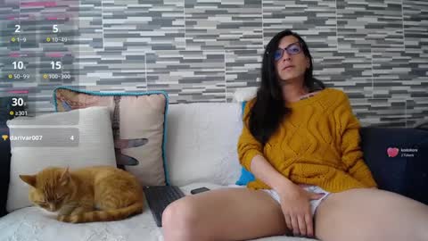 Violeta Gmez online show from 10/04/25, 02:26