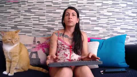 Snapshot of violetagomez_co chatting on 06/02/26, 03:36 Violeta Gmez online show from 06/02/26, 03:36