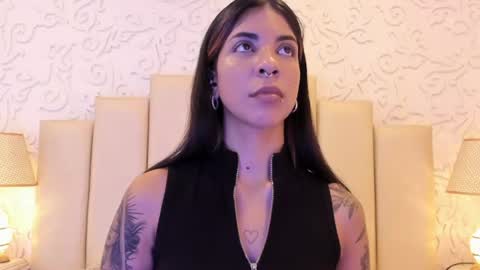 Violeta online show from 07/16/26, 12:33