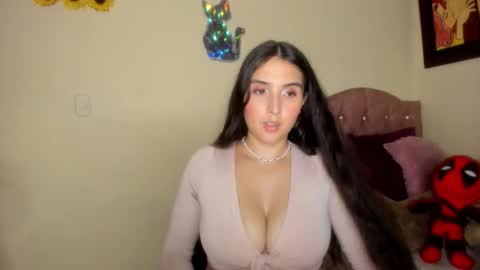 Snapshot of violetalee chatting on 10/02/25, 11:01 Jimena online show from 10/02/25, 11:01