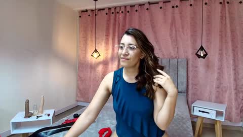 VIOLETA online show from 12/24/24, 01:06