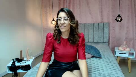 VIOLETA online show from 01/03/25, 12:30