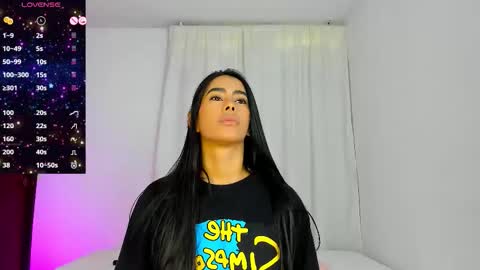 Violeta online show from 11/24/25, 12:16