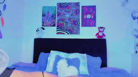 Violet online show from 01/29/25, 04:26