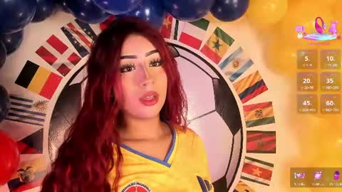 Snapshot of violetcarson_ chatting on 06/17/26, 01:12 Violet online show from 06/17/26, 01:12