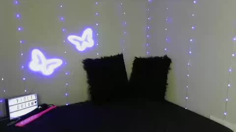 VioletDream online show from 10/10/25, 09:14