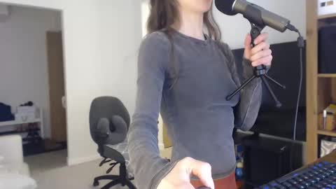 VioletFoxy online show from 03/08/26, 02:04