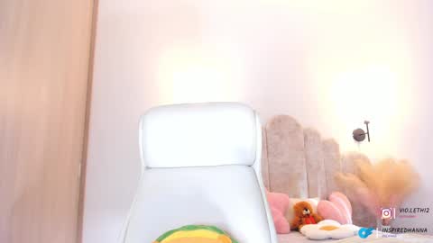 violeth___ online show from 01/16/25, 02:19