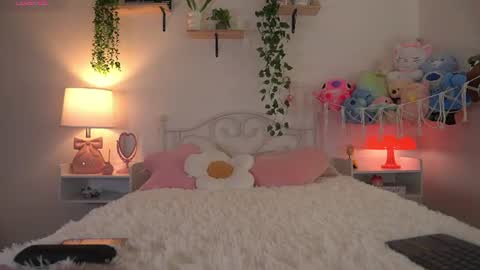 violeth___ online show from 07/03/26, 11:16