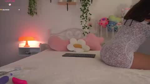 violeth___ online show from 07/21/26, 11:12