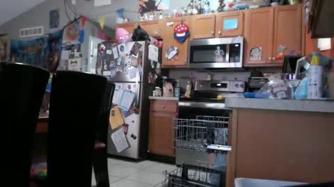 Snapshot of violethooper chatting on 09/15/25, 03:45 Violet Hooper online show from 09/15/25, 03:45