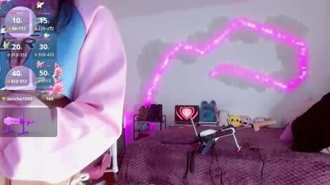   online show from 09/27/25, 07:35