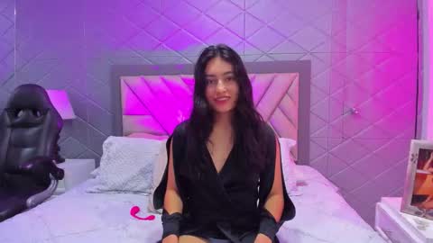 Violet Rousse online show from 09/19/25, 02:18