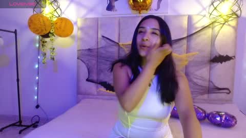 violetsweet_cs online show from 10/23/25, 05:23