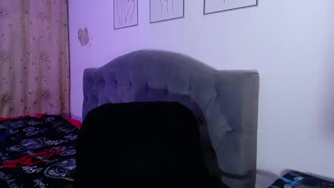 Snapshot of violett_hottie chatting on 02/23/25, 02:29 violett  Independent model online show from 02/23/25, 02:29