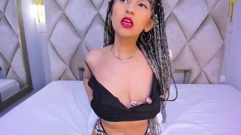 Snapshot of violett_rabbit_ chatting on 01/16/26, 08:35 Violett online show from 01/16/26, 08:35