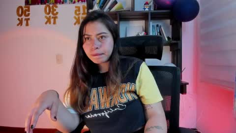 Snapshot of violett_red chatting on 06/08/26, 02:56 Violeta online show from 06/08/26, 02:56