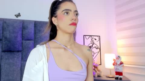 Violetta Ficher online show from 12/16/25, 02:27