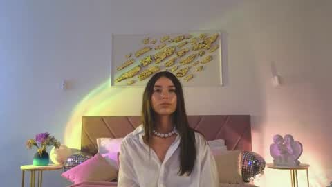 Snapshot of violetta_finch chatting on 06/30/26, 10:49 violetta_finch online show from 06/30/26, 10:49