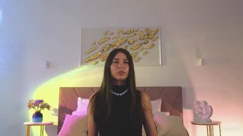 Snapshot of violetta_finch chatting on 07/18/26, 10:08 violetta_finch online show from 07/18/26, 10:08