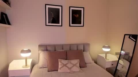 Violetta nur online show from 04/26/26, 11:24