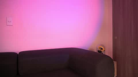 violetta independent model online show from 04/20/26, 03:09