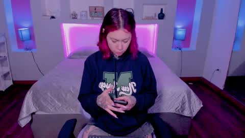 ViolettaBaker online show from 03/07/25, 07:16