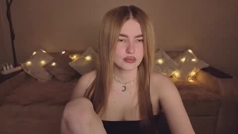 ViolettaOtis online show from 03/09/26, 04:11