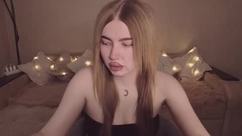 ViolettaOtis online show from 03/28/26, 03:00